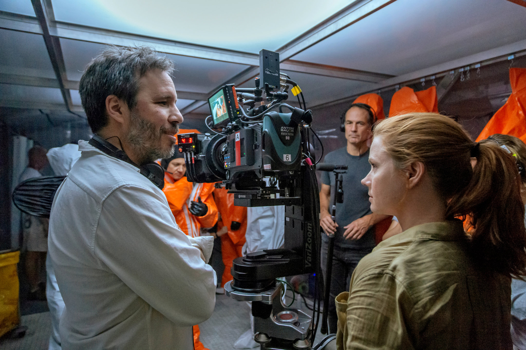 Regissören Denis Villeneuve på en filmset